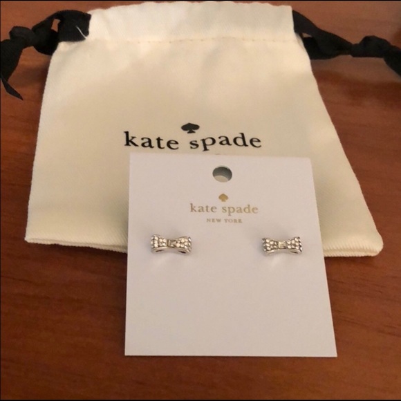 Super Cute Kate Spade ♠️ Bow Earrings 🌸 - Picture 4 of 5